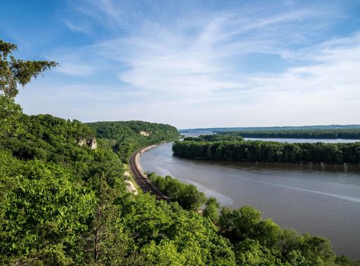 Landscape View of the curving Mississippi River image - Free stock photo -  Public Domain photo - CC0 Images