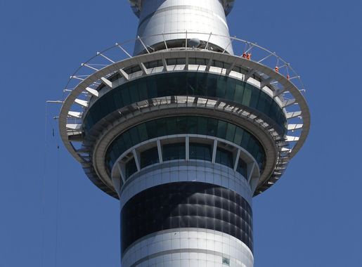 File:Sky Tower Auckland (31296763753).jpg - Wikimedia Commons