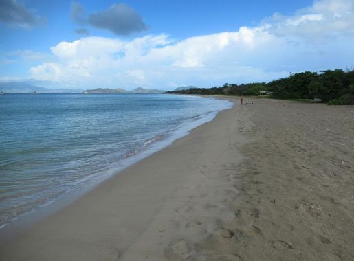 File:Pinneys Beach (49855727551).jpg - Wikimedia Commons