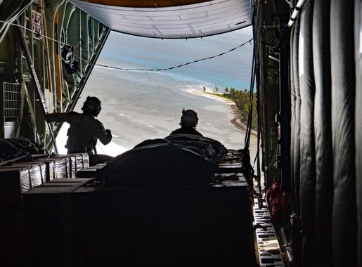 Santa's helpers' bring Christmas to Micronesian islands > 919th Special  Operations Wing > Article Display
