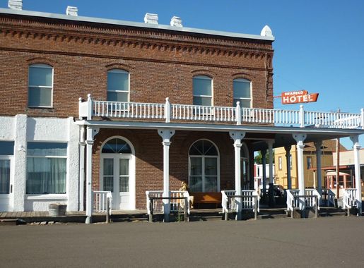 Free Images : architecture, building, downtown, desolate, rural, usa,  america, train station, facade, abandoned, property, nostalgia, empty,  exterior, decay, historic, deserted, united states, northwest, american,  hotel, neglected, ghost town, estate ...