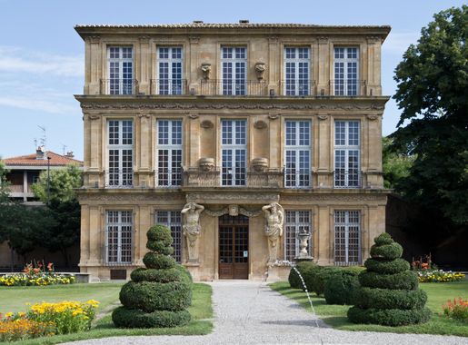 File:Aix-en-Provence - Pavillon Vendôme.jpg - Wikipedia