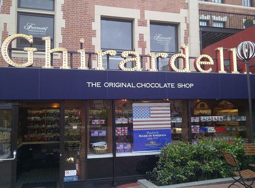 File:San Francisco Ghirardelli square.jpg - Wikimedia Commons