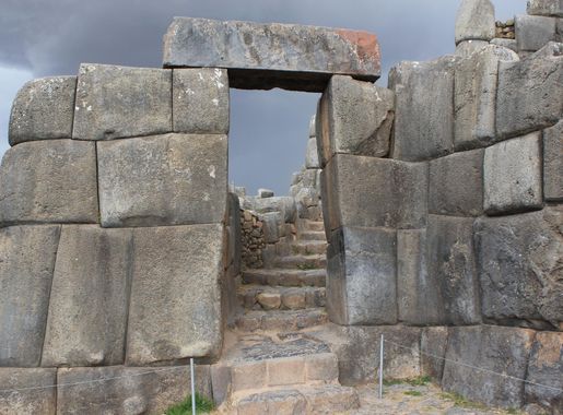 File:Sacsayhuaman Fortress, Cusco, Peru - Laslovarga (58).jpg - Wikimedia  Commons