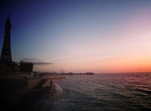 File:Blackpool Promenade Sunset - panoramio.jpg - Wikimedia Commons