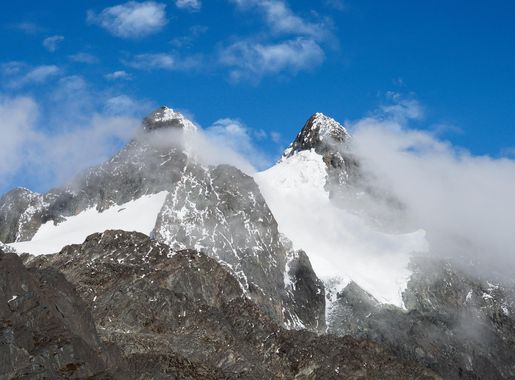 File:Alexandra Peak Margherita Peak Rwenzori.jpg - Wikimedia Commons
