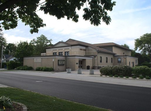 File:Cutting Hall - full building.jpg - Wikimedia Commons