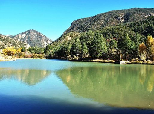 File:Enchanted Circle Scenic Byway.jpg - Wikimedia Commons