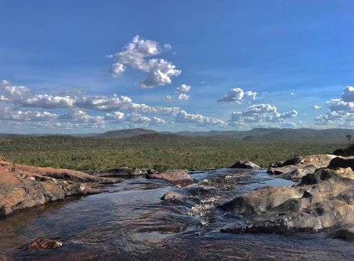 File:Natural Infinity Pool at top of Gunlom Falls.jpg - Wikimedia Commons