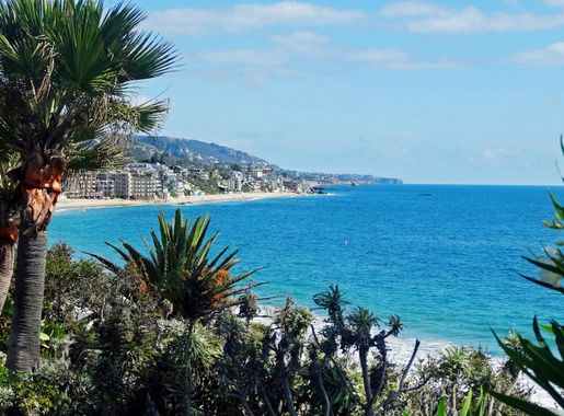 File:Laguna Beach, CA 9-16 (29862451943).jpg - Wikimedia Commons