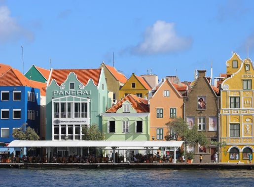 File:Facades of Handelskade, Willemstad, Curaçao - February 2020.jpg -  Wikipedia