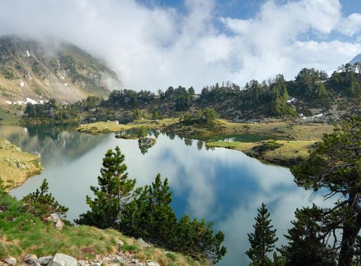 File:Lac du Milieu de Bastan Hautes Pyrénées 02 BLS.JPG - Wikipedia