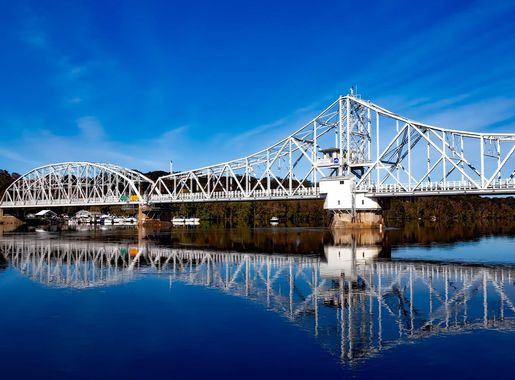 Bridge over the Connecticut River image - Free stock photo - Public Domain  photo - CC0 Images
