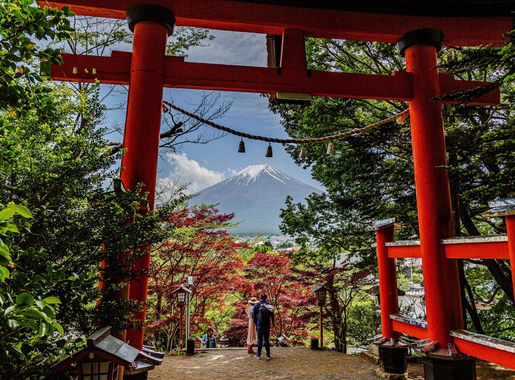 File:Arakurayama Sengen Park - Japan.jpg - Wikimedia Commons
