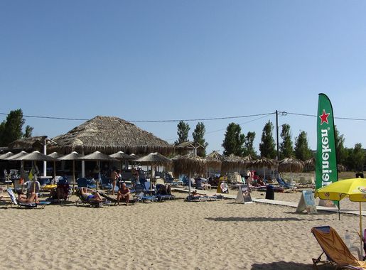 File:Tsilivi Beach , Mango Beach Bar - panoramio (1).jpg - Wikipedia