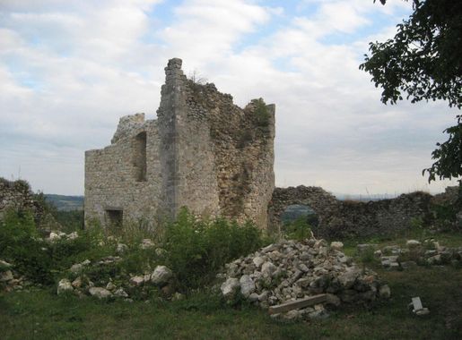 File:Castle Zrin, Croatia-4.JPG - Wikimedia Commons
