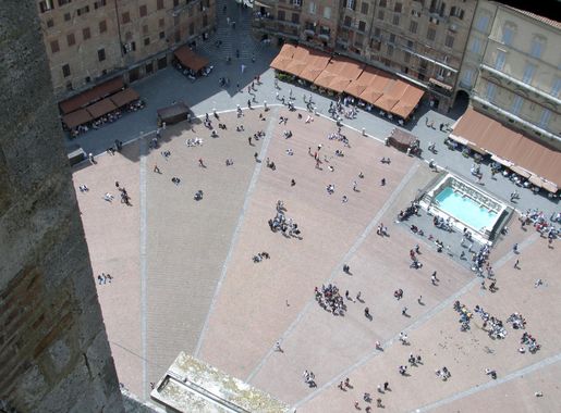 File:The Piazza Del Campo from Torre del Mangia, Siena, Italy.jpg -  Wikimedia Commons