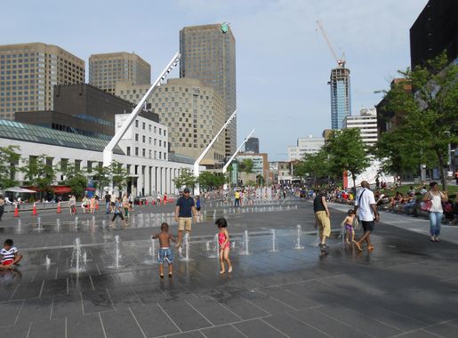 File:Place des Festivals 06.jpg - Wikimedia Commons