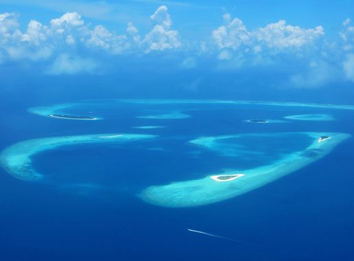 File:Baa atoll islands.JPG - Wikimedia Commons