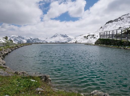 File:Lech - Kriegerhorn - Wasserspeicher 02.jpg - Wikimedia Commons