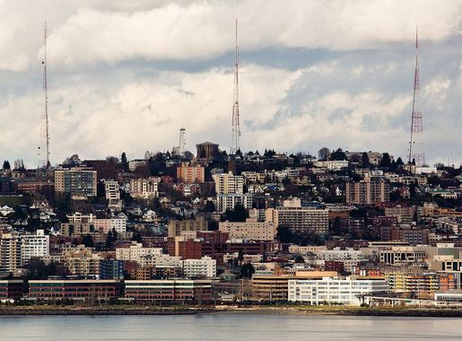 File:Queen Anne Hill, Seattle, March 2013.jpg - Wikipedia