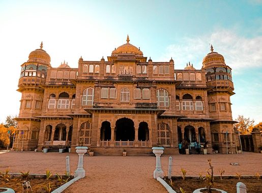 File:Vijay vilas palace kutch gujarat 5.jpg - Wikimedia Commons