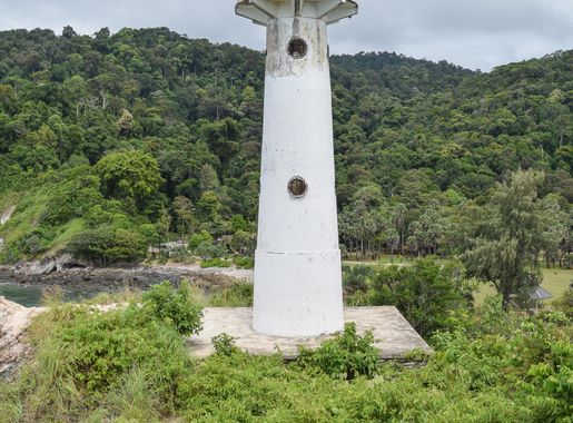 ไฟล์:Lighthouse in Mu Ko Lanta NP (7).jpg - วิกิพีเดีย