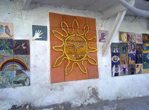 File:Wadi Nisnas, Haifa.jpg - Wikimedia Commons