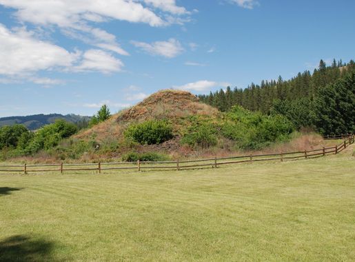 National Park Service reopens trail at Heart of the Monster - Nez Perce  National Historical Park (U.S. National Park Service)