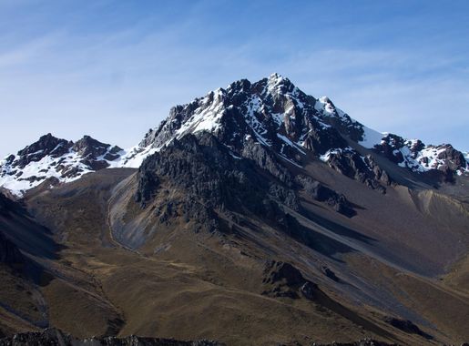File:Peru - Salkantay Trek 058 - dramatic mountain landscape  (7154609199).jpg - Wikipedia
