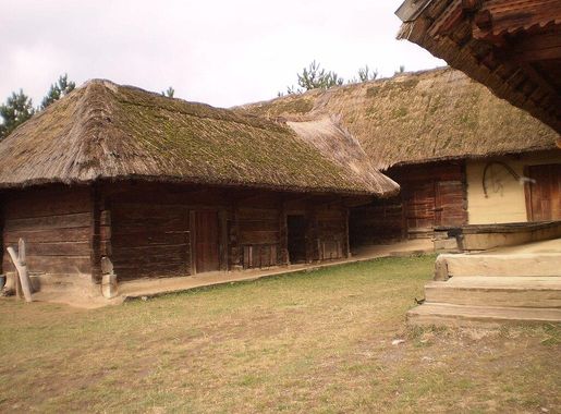 File:Szalafő kerített3.JPG - Wikimedia Commons