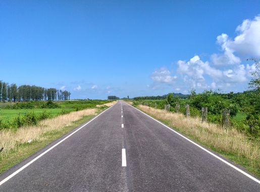 File:Marine drive, Cox's Bazar.jpg - Wikimedia Commons
