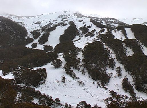 File:Thredbo July 2011.jpg - Wikimedia Commons
