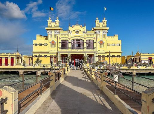 File:Antico Stabilimento Balneare di Mondello.jpg - Wikimedia Commons