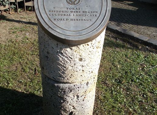 File:Tokaj Wine Region Historic Cultural Landscape World Heritage sign,  2020 Sárospatak.jpg - Wikimedia Commons