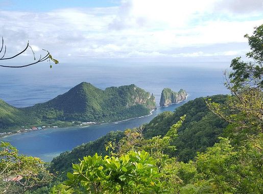 File:Pola Tai view from Mount Alava Adventure Trail.jpg - Wikimedia Commons