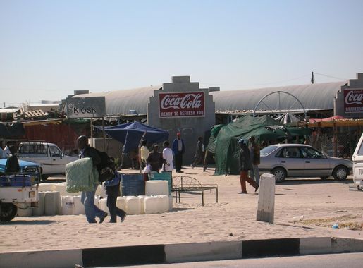 File:Oshakati street market.JPG - Wikimedia Commons