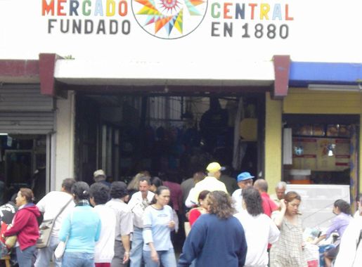 File:San Jose Central Market1.jpg - Wikimedia Commons