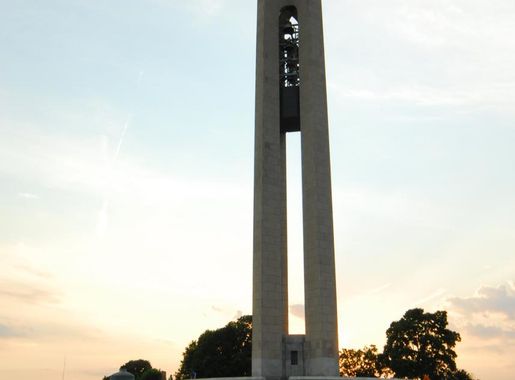 File:Deeds Carillon Dayton Ohio.jpg - Wikimedia Commons