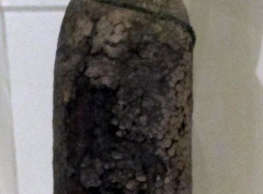 File:Guinea-bissau, bijagò, contenitore di anima (eraminhò), XX sec, da orango  island.JPG - Wikimedia Commons