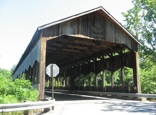 File:Corwin M. Nixon Covered Bridge.jpg - Wikimedia Commons