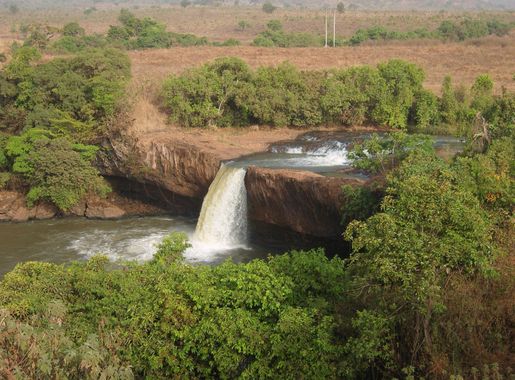 File:Chute vina1.jpg - Wikimedia Commons