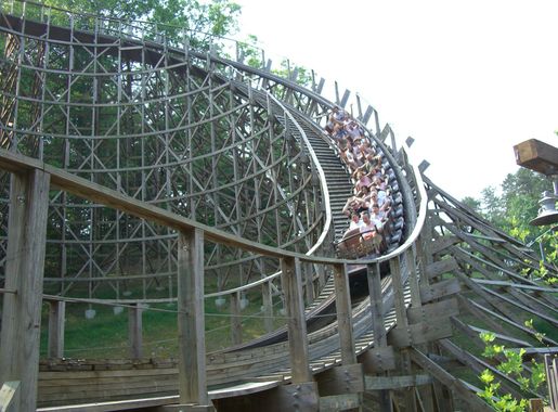 File:Thunderhead (Dollywood) 02.JPG - Wikimedia Commons