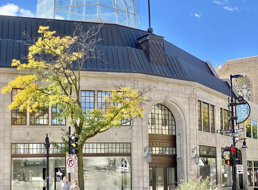 File:Yost's Department Store Building, State Street and Fairchild Street, Madison,  WI (52734134614).jpg - Wikimedia Commons