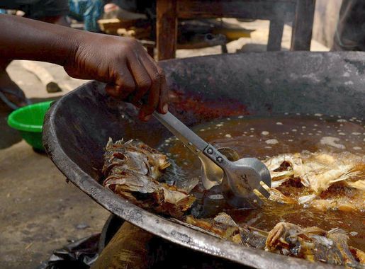 File:Fish Market, City of Hawassa,Ethiopia.JPG - Wikimedia Commons