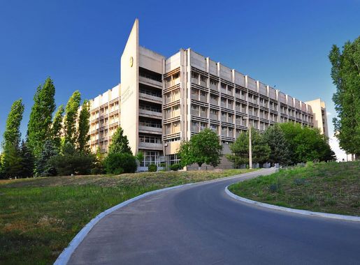 File:乌克兰国立造船大学.jpg - Wikimedia Commons