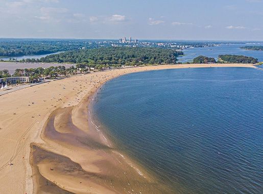 File:Orchard Beach - Pelham Bay Park - The Bronx.jpg - Wikimedia Commons
