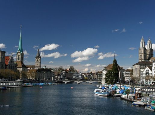 File:Limmat River.jpg - Wikimedia Commons