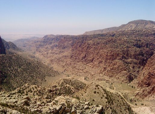 File:Dana Biosphere Reserve 1.JPG - Wikimedia Commons