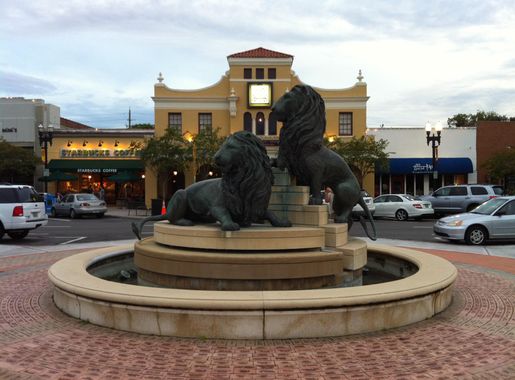 File:Jacksonville San Marco Square.JPG - Wikimedia Commons